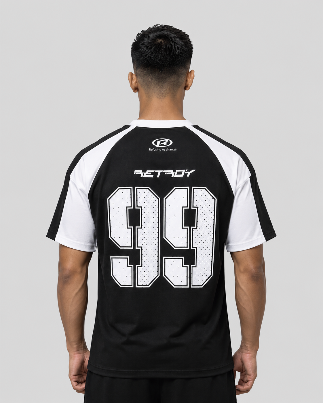 Retroy: Refusing To Change 99 Halftone Typography Contrast Raglan Oversized T-shirt